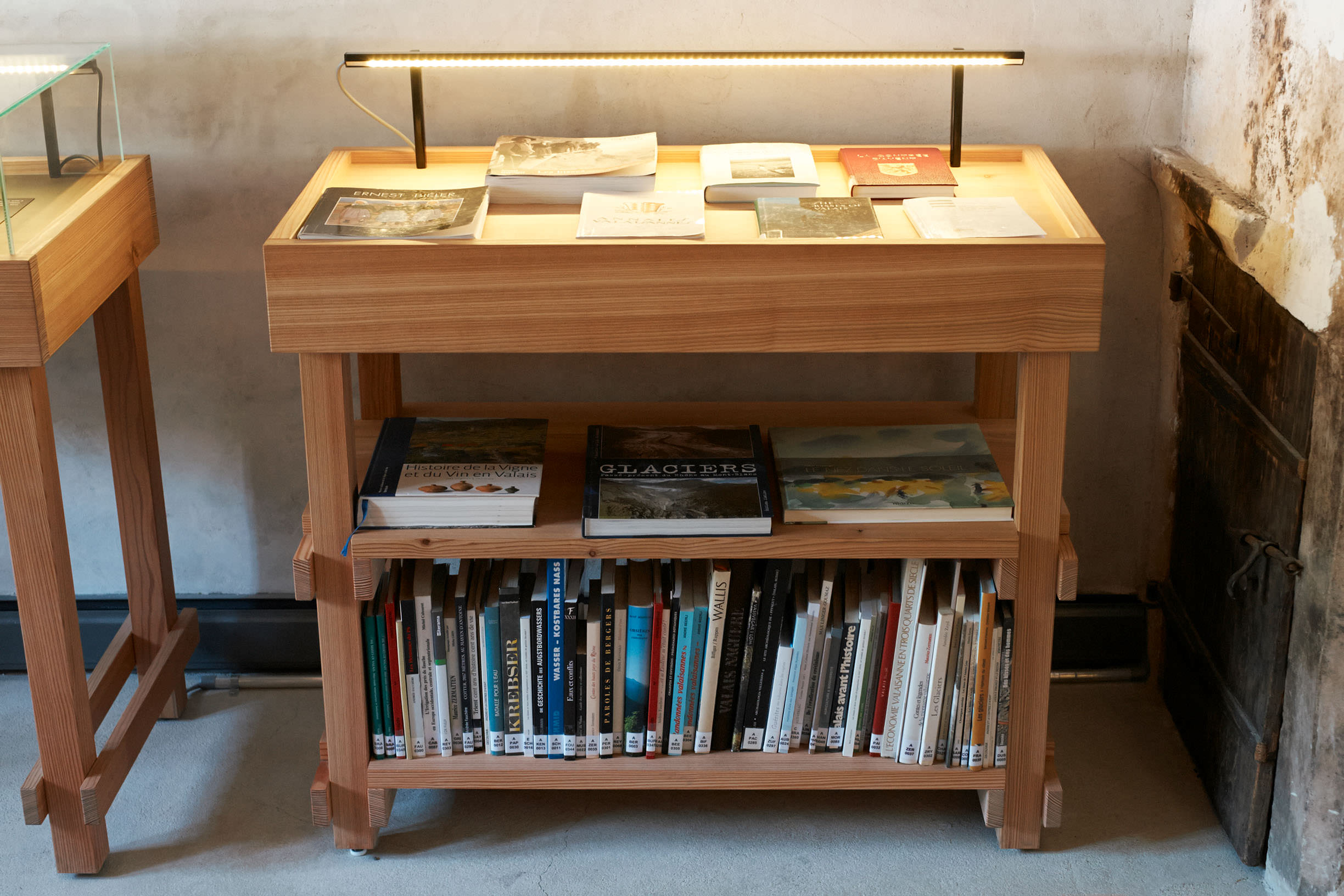 E13451 xPro 9929 j2560